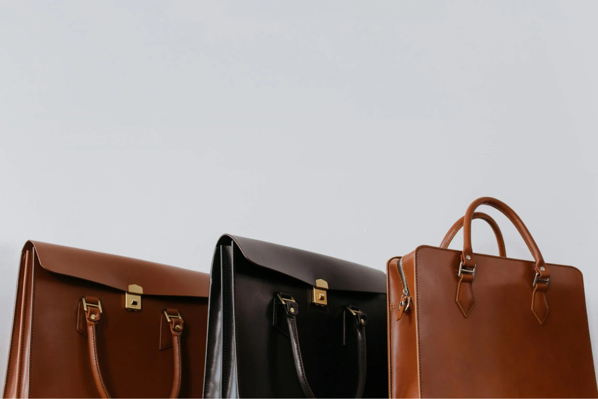 Eco-Conscious Carry: The Benefits of Choosing Cactus Leather