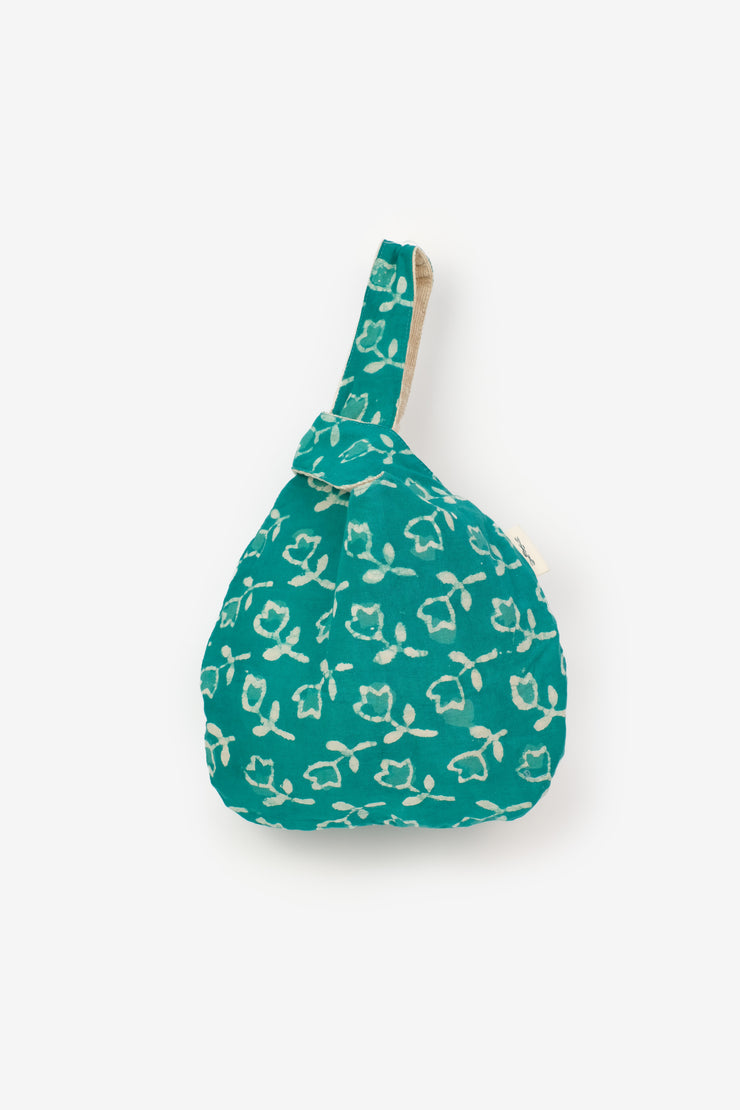 Re-store X Wray Crafted. Reversible Knot Bag